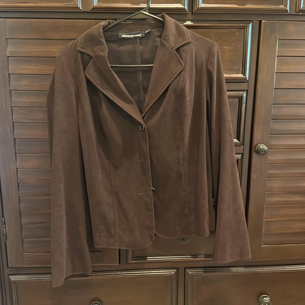 Briggs New York Soft professional brown sweater